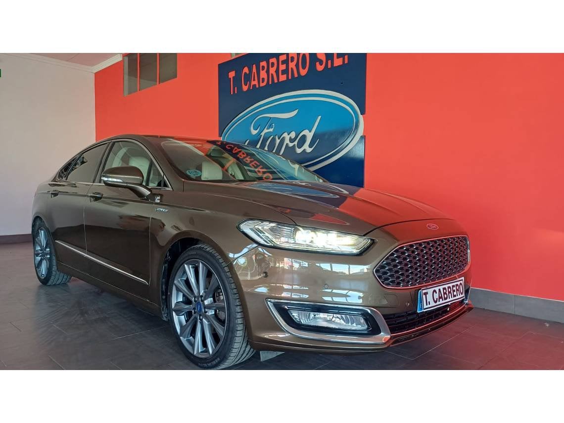 Coches Seminuevos Ciudad Real Ford Mondeo Diesel Vignale 2.0 TDCi Bi-tu.  210CV PShift S. - Manuel y Cándido Cabrero