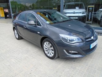 Segunda Mano Opel Astra Excellence 1.7 Cdti 130 Cv En Barcelona