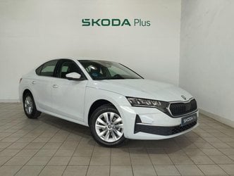 Coches Segunda Mano En Sevilla | Škoda Octavia 1.5 Tsi M-Hev Selection Dsg 110 Kw (150 Cv)