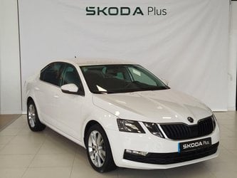 Coches ŠKODA de segunda mano en sevilla | Octavia 1.6 tdi ambition 85 kw (115 cv)