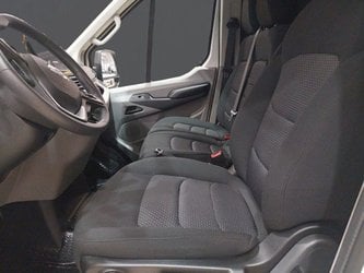 Coches Nuevos Entrega Inmediata En La Coruña | Maxus Deliver 9 Cíclope Mencía Camper