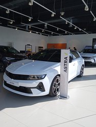 Nuevos Entrega Inmediata Opel Astra Plug-In Hybrid 1.6T Phev 180Cv Auto Gs En Madrid