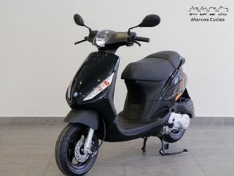 Motos Nuevos Entrega Inmediata Piaggio Zip 50 4T En Alicante