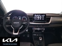 Kia Stonic Gasolina 1.0 T-GDi 100cv MHEV iMT Concept Nuevo en la provincia de Madrid - TALLERES DE LAS HERAS SL img-11