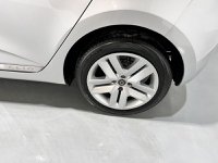 Renault Clio Diésel Intens Blue dCi 63 kW (85CV) Segunda Mano en la provincia de Badajoz - Badajoz img-10