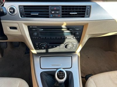Bmw Serie 3 foto 11