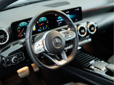 Coches Segunda Mano Mercedes-Benz Clase A - A 200 D 4Matic En Cadiz