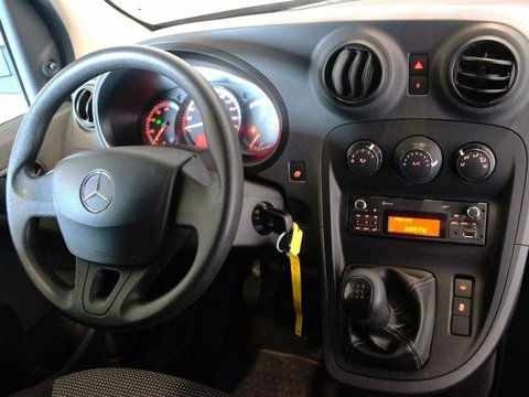 Coches Segunda Mano Mercedes-Benz Citan 109 Cdi Furgón Compacto En Madrid