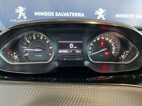 Coches Segunda Mano Peugeot 208 1.2 Puretech 110Cv S&S Allure En Pontevedra