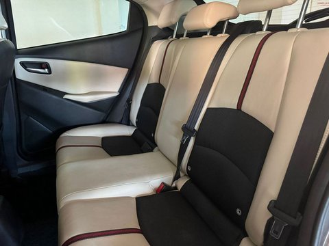 Coches Segunda Mano Mazda Mazda2 1.5 Ge 90Cv Luxury + Safety + Leather En Madrid
