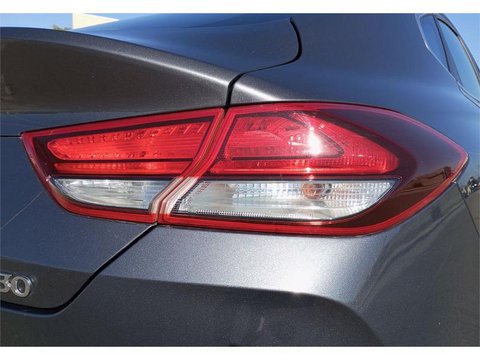 Coches Segunda Mano Hyundai I30 1.4 Tgdi Tecno Fastback En Granada