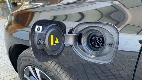 Coches Segunda Mano Volvo Xc60 Recharge Core, T6 Plug-In Hybrid Eawd, El?Ctrico/Gasolina, Bright En Albacete
