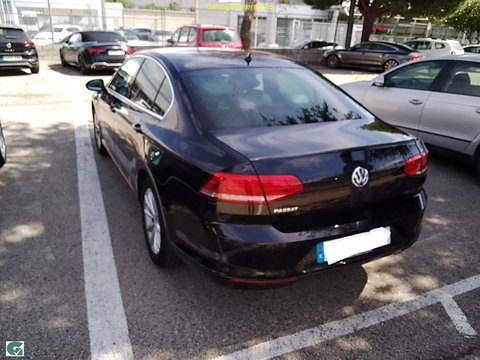 Coches Segunda Mano Volkswagen Passat 1.6 Tdi 120Cv Dsg Edition En Sevilla