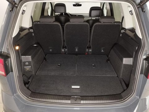 Coches Segunda Mano En Sevilla | Volkswagen Touran ``Más`` 1.5 Tsi 110 Kw (150 Cv) Dsg