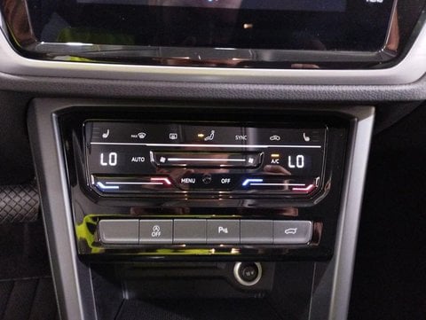 Coches Segunda Mano En Sevilla | Volkswagen Touran ``Más`` 1.5 Tsi 110 Kw (150 Cv) Dsg