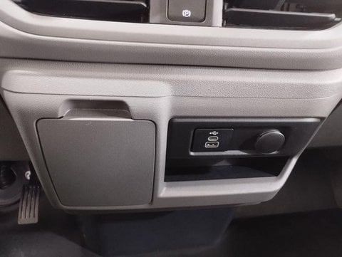 Coches Segunda Mano En Sevilla | Volkswagen Caravelle Batalla Corta 2.0 Tdi 110 Kw (150 Cv) Dsg