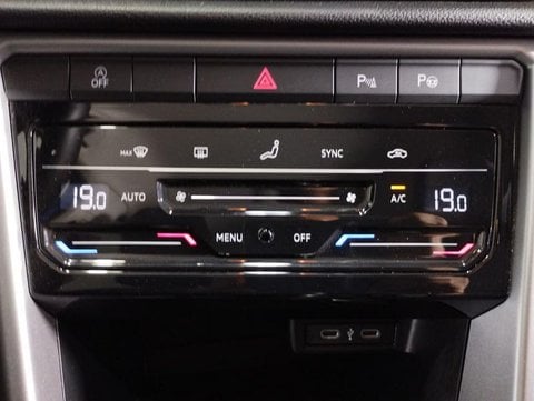 Coches Segunda Mano En Sevilla | Volkswagen T-Roc Life 1.5 Tsi 110 Kw (150 Cv)