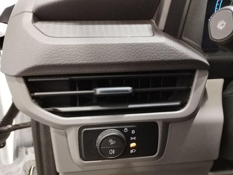 Coches Segunda Mano En Sevilla | Volkswagen Caravelle Batalla Corta 2.0 Tdi 110 Kw (150 Cv) Dsg