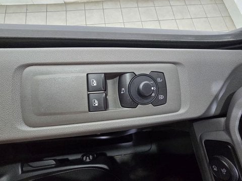 Coches Segunda Mano En Sevilla | Volkswagen Caravelle Batalla Corta 2.0 Tdi 110 Kw (150 Cv) Dsg