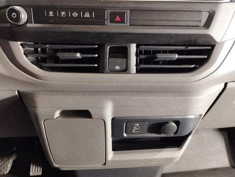 Coches Segunda Mano En Sevilla | Volkswagen Caravelle Batalla Corta 2.0 Tdi Bmt 110 Kw (150 Cv) Dsg