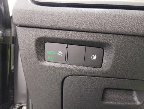 Coches Segunda Mano En Sevilla | Škoda Octavia 1.5 Tsi M-Hev Selection Dsg 110 Kw (150 Cv)