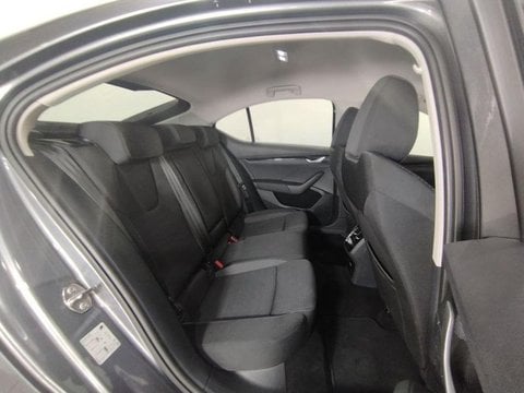 Coches Segunda Mano En Sevilla | Škoda Octavia 1.5 Tsi M-Hev Selection Dsg 110 Kw (150 Cv)