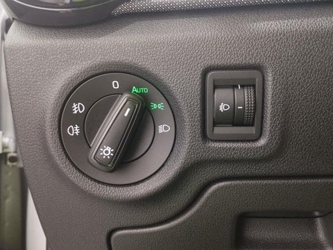 Coches Segunda Mano En Sevilla | Škoda Fabia 1.0 Tsi Selection 70 Kw (95 Cv)