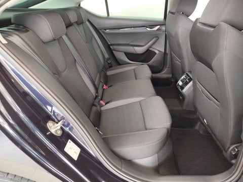 Coches Segunda Mano En Sevilla | Škoda Octavia 1.5 Tsi M-Hev Selection Dsg 85 Kw (116 Cv)