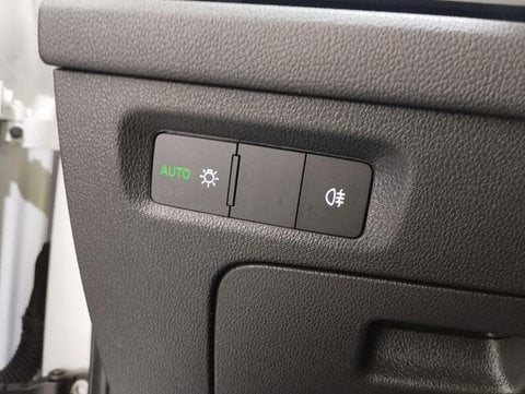 Coches Segunda Mano En Sevilla | Škoda Octavia 1.5 Tsi M-Hev Selection Dsg 110 Kw (150 Cv)