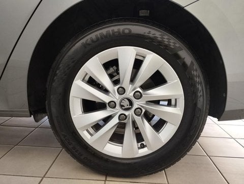 Coches Segunda Mano En Sevilla | Škoda Octavia 1.5 Tsi M-Hev Selection Dsg 110 Kw (150 Cv)