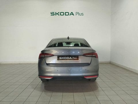 Coches Segunda Mano En Sevilla | Škoda Octavia 1.5 Tsi M-Hev Selection Dsg 110 Kw (150 Cv)