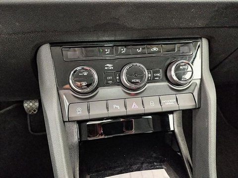 Coches Segunda Mano En Sevilla | Škoda Karoq 2.0 Tdi Selection 85 Kw (115 Cv)