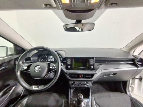 Coches Segunda Mano En Sevilla | Škoda Fabia 1.0 Mpi Active 59 Kw (80 Cv)