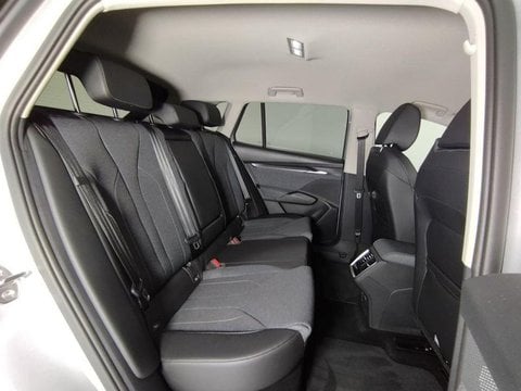 Coches Segunda Mano En Sevilla | Škoda Elroq 60 63 Kwh 150 Kw (204 Cv)