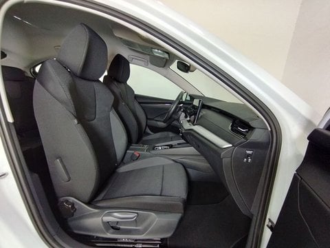 Coches Segunda Mano En Sevilla | Škoda Octavia 1.5 Tsi M-Hev Selection Dsg 110 Kw (150 Cv)