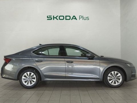 Coches Segunda Mano En Sevilla | Škoda Octavia 1.5 Tsi M-Hev Selection Dsg 110 Kw (150 Cv)