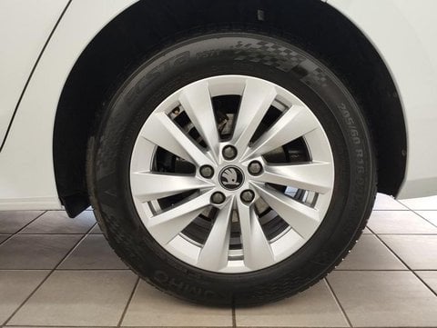 Coches Segunda Mano En Sevilla | Škoda Octavia 1.5 Tsi M-Hev Selection Dsg 110 Kw (150 Cv)