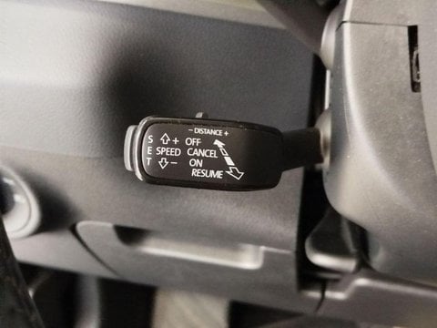 Coches Segunda Mano En Sevilla | Škoda Karoq 2.0 Tdi Ambition Dsg 85 Kw (115 Cv)