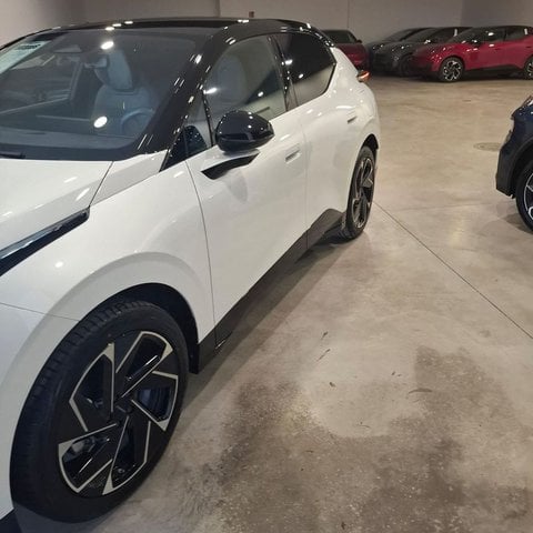 Coches Segunda Mano En Sevilla | Lynk & Co 02 More