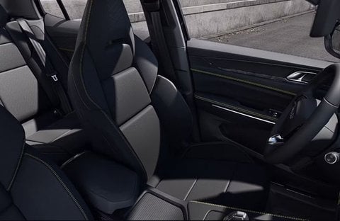 Coches Segunda Mano En Valencia | Lynk & Co Otro Mini 1.5 Phev Core 276 5P