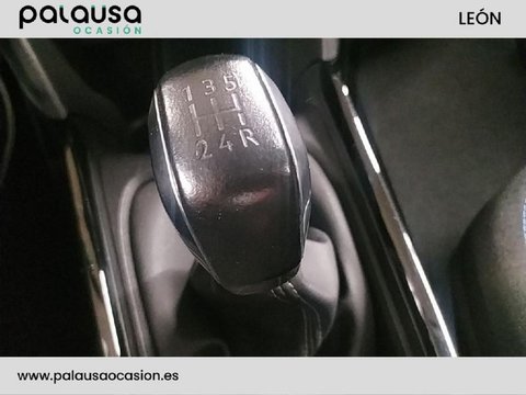 Coches Segunda Mano Peugeot 2008 1.5 Bluehdi 100 S&S Signature 100 5P En Leon