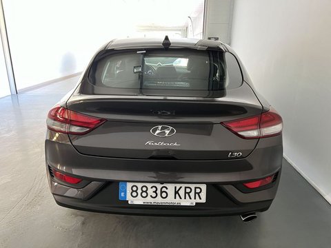 Coches Segunda Mano Hyundai I30 1.0 Tgdi Link Fastback En Badajoz