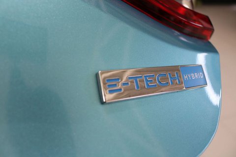 Coches Segunda Mano Renault Clio 1.6 E-Tech Híbrido 140Cv Intens En Granada