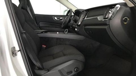 Coches Segunda Mano En Almeria | Volvo Xc60 B4 (G) Mild-Hybrid Momentu, Pro 2.0 190Cv Aut. 8V