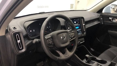 Coches Km0 En Almería | Volvo Xc40 B3 (G) Essential 163Cv 2.0 Mild Hybrid Aut.