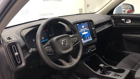 Coches Km0 En Almería | Volvo Xc40 B3 (G) Essential 163Cv 2.0 Mild Hybrid Aut.