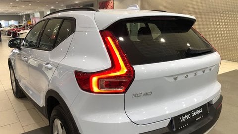 Coches Km0 En Almería | Volvo Xc40 B3 (G) Essential 163Cv 2.0 Mild Hybrid Aut.