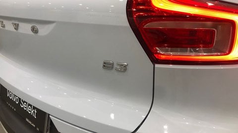 Coches Km0 En Almería | Volvo Xc40 B3 (G) Essential 163Cv 2.0 Mild Hybrid Aut.