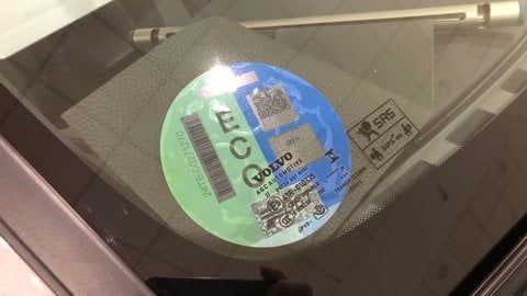 Coches Segunda Mano En Almeria | Volvo Xc40 B3 (G) Plus 2.0 163Cv Mild Hybrid Dark Aut.