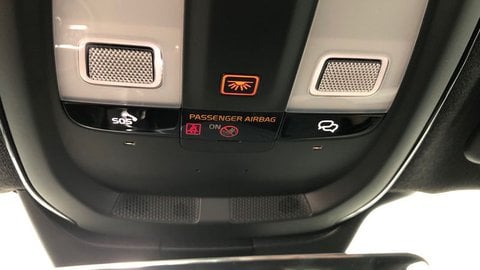 Coches Segunda Mano En Almeria | Volvo Xc40 B3 (G) Core 2.0 163Cv Mild Hibrid Aut.